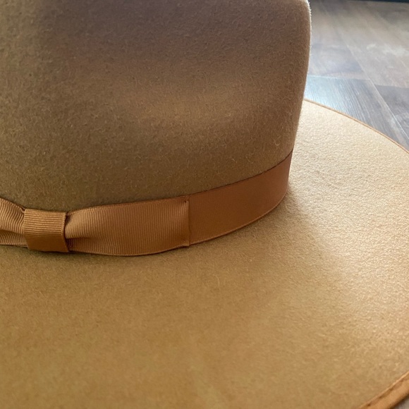 Lack of Color Teak Rancher - Picture 6 of 7